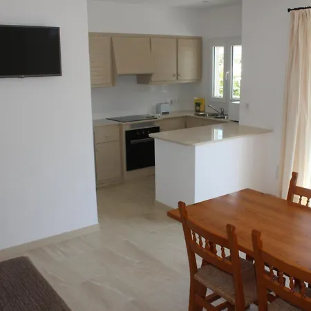 Rayma I-ii-iii * Cala Blanca (Menorca)