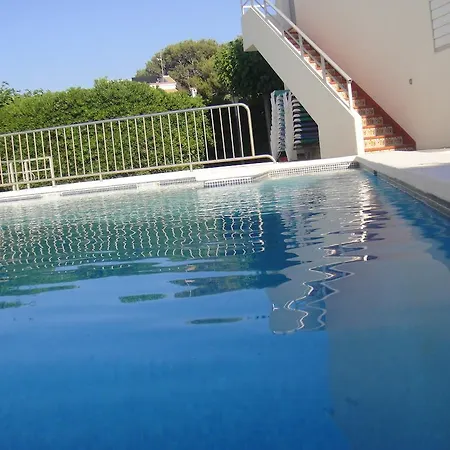 Apartamento Rayma I-ii-iii